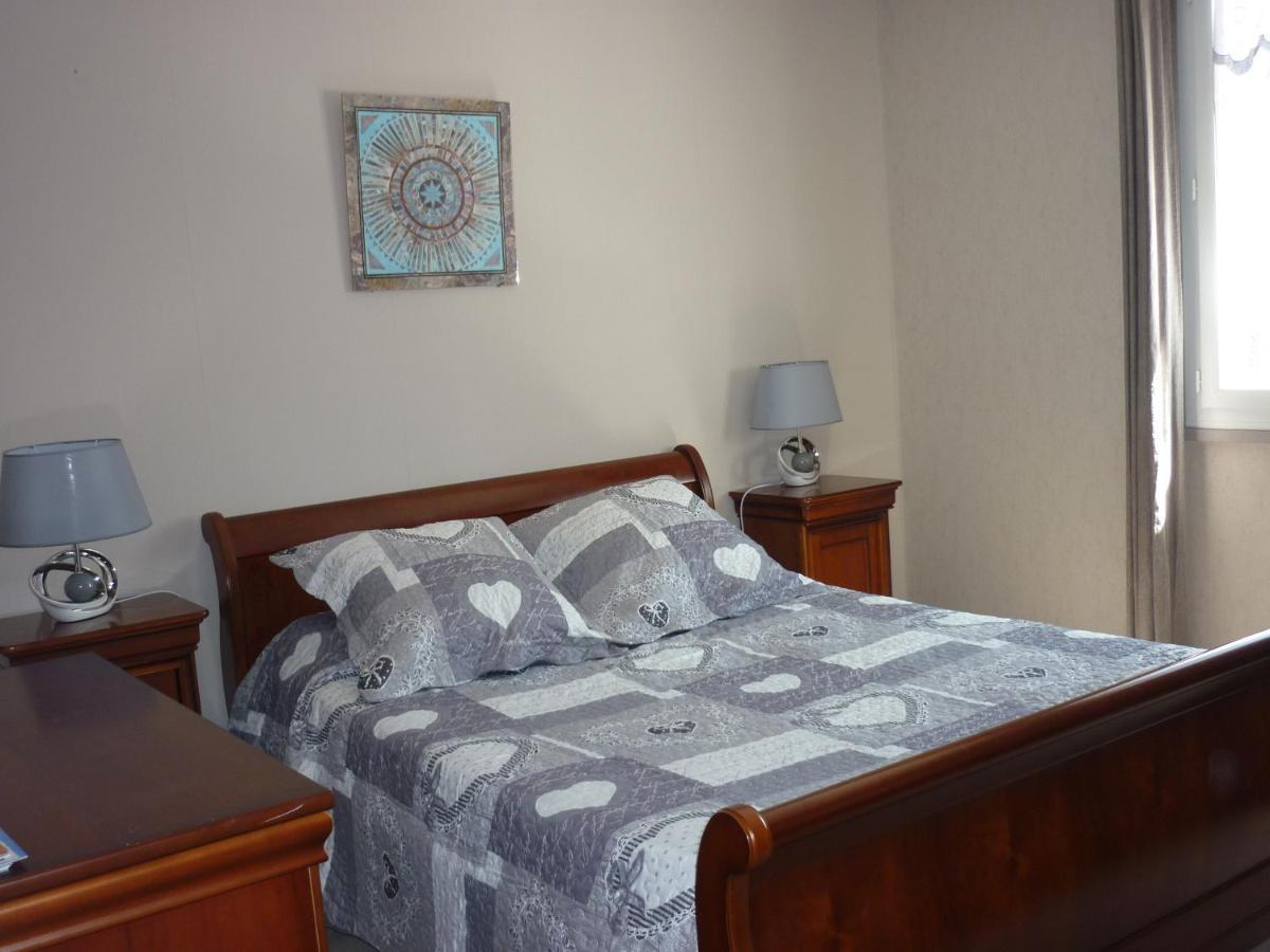 La Madeleine Bed & Breakfast Pezens Bagian luar foto